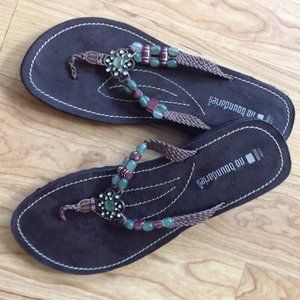 Sz 8 Beaded Classy Flip-Flops